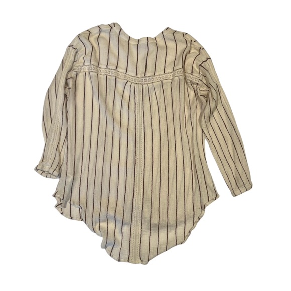 Amuse Society Button Down Top – Size XS - Picture 2 of 5